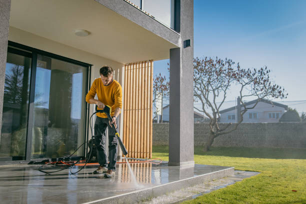 Best Animal Enclosure Cleaning  in Bal Harbour, FL